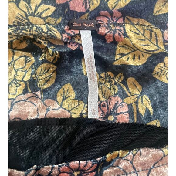 Free People Floral Skirt Pink & Gold - Picture 4 of 5